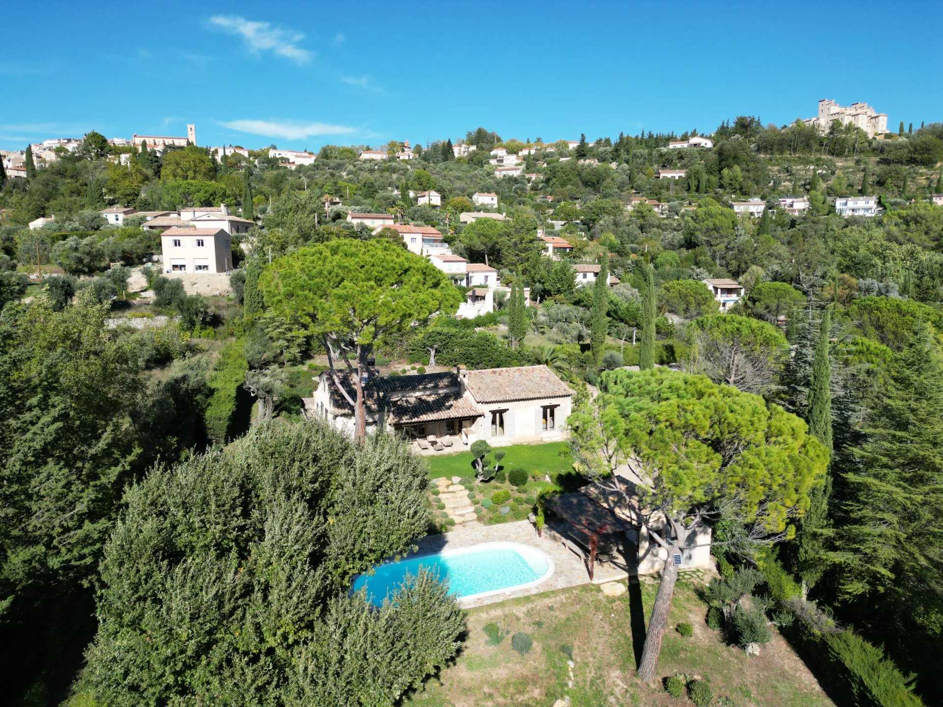 Hus i Fayence, Provence-Alpes-Cote d'Azur 12352966