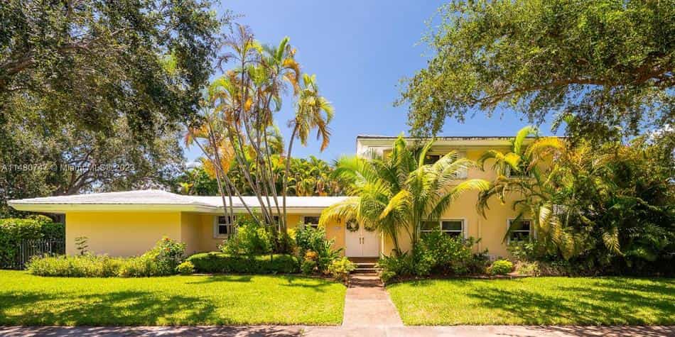 Condominium in Miami Shores, Florida 12353408