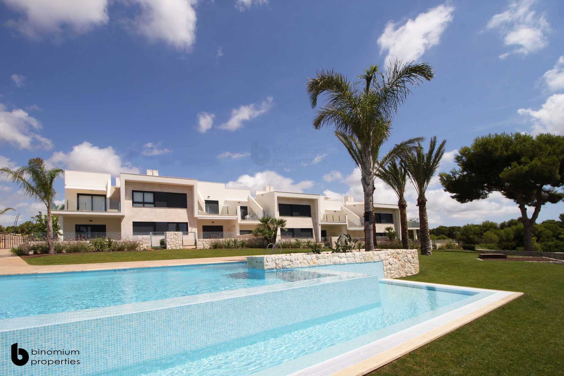 Condominium in Casas Nuevas, Murcia 12353600