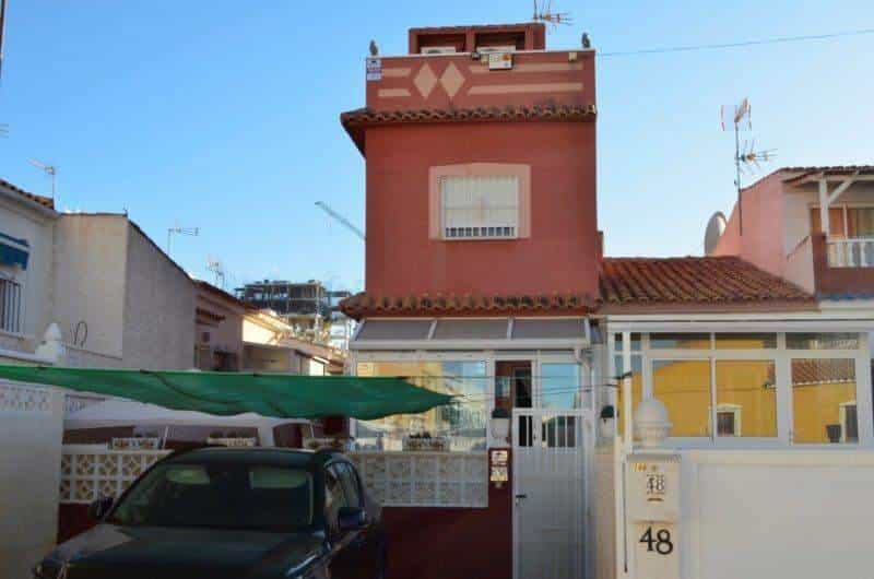 House in Torrevieja, Valencia 12353671
