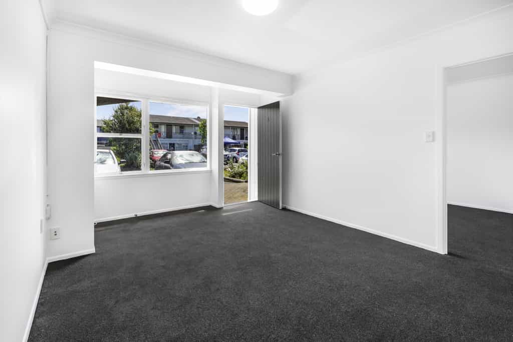 Condominium in Hamilton, Waikato 12353725