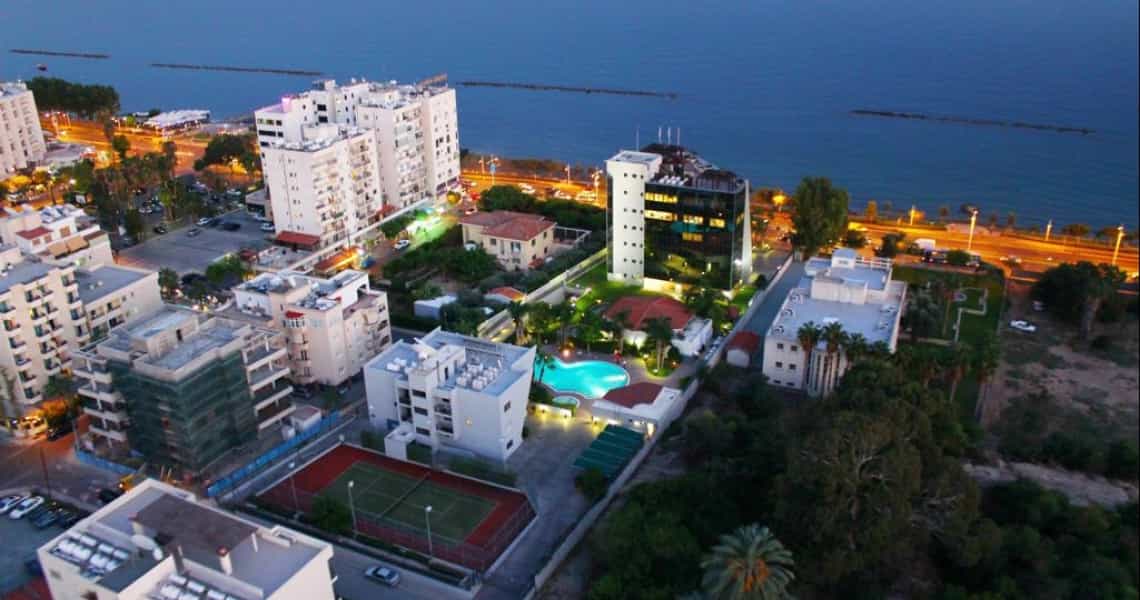Outro no Limassol, Lemesos 12354067