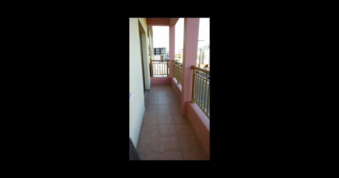 公寓 在 Perivolia, Larnaca 12354186