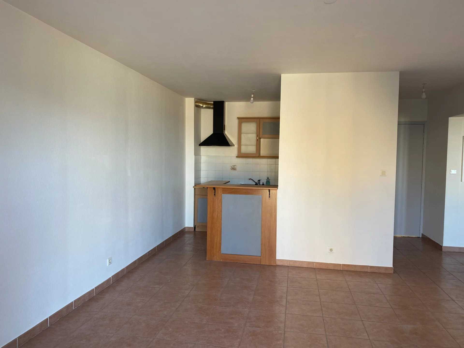 Condominium in Saint-Florent, Corsica 12354649