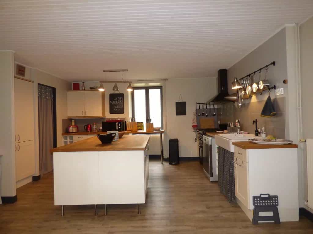 Casa nel Neuville-de-Poitou, Nuova Aquitania 12354684