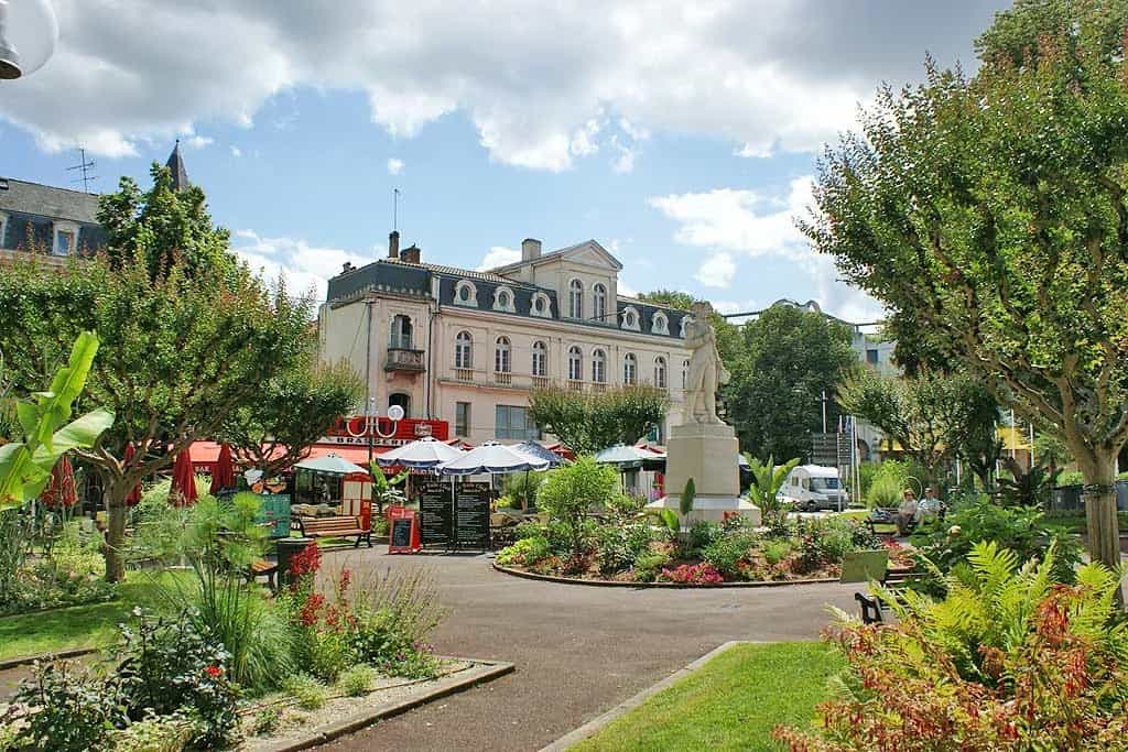 Condominium in Dax, Nouvelle-Aquitaine 12354695