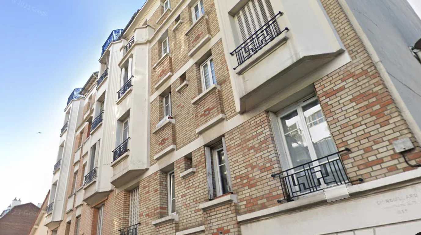 Eigentumswohnung im Asnieres, Ile-de-France 12354697