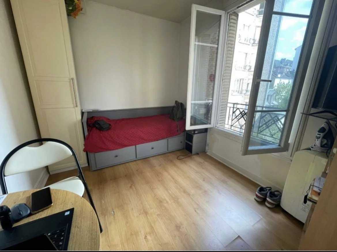 公寓 在 阿斯尼埃, 法兰西岛 12354697