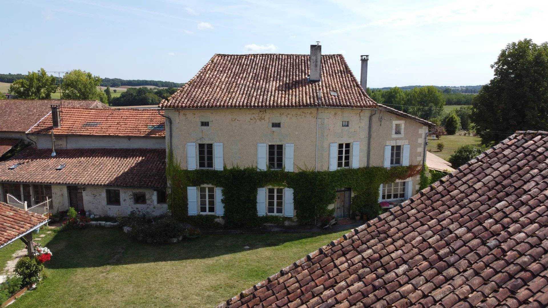 Rumah di pilar, Nouvelle-Aquitaine 12355225
