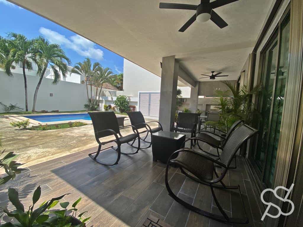 жилой дом в Cancún, Quintana Roo 12355878