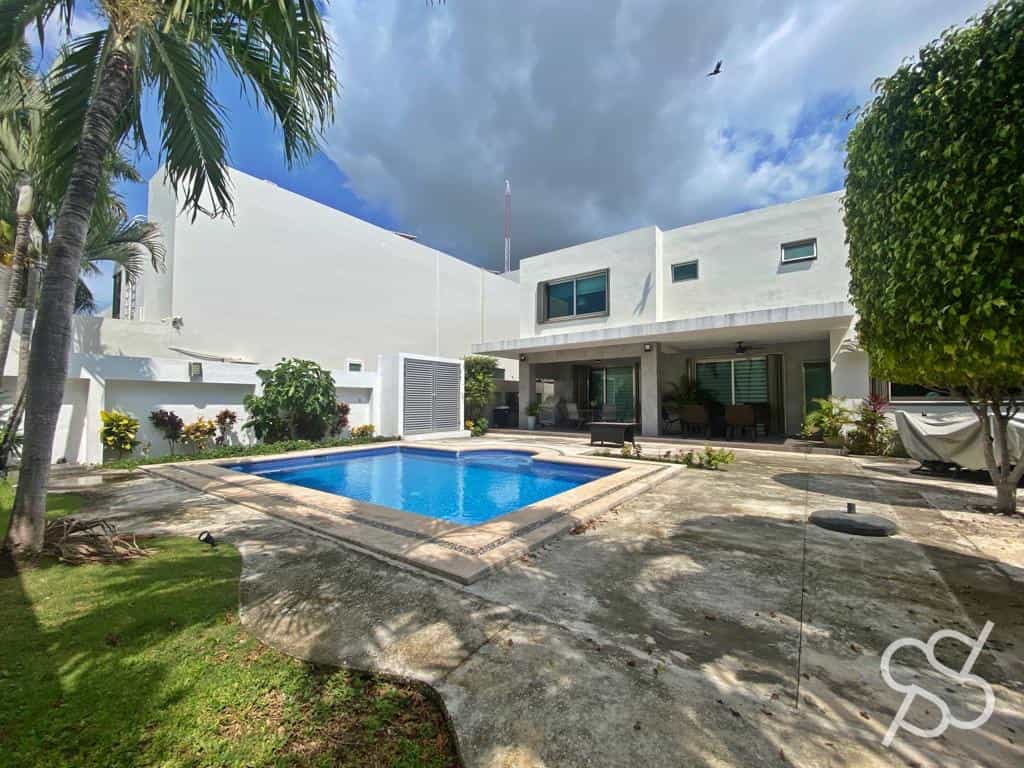 Huis in Cancún, Quintana Roo 12355878