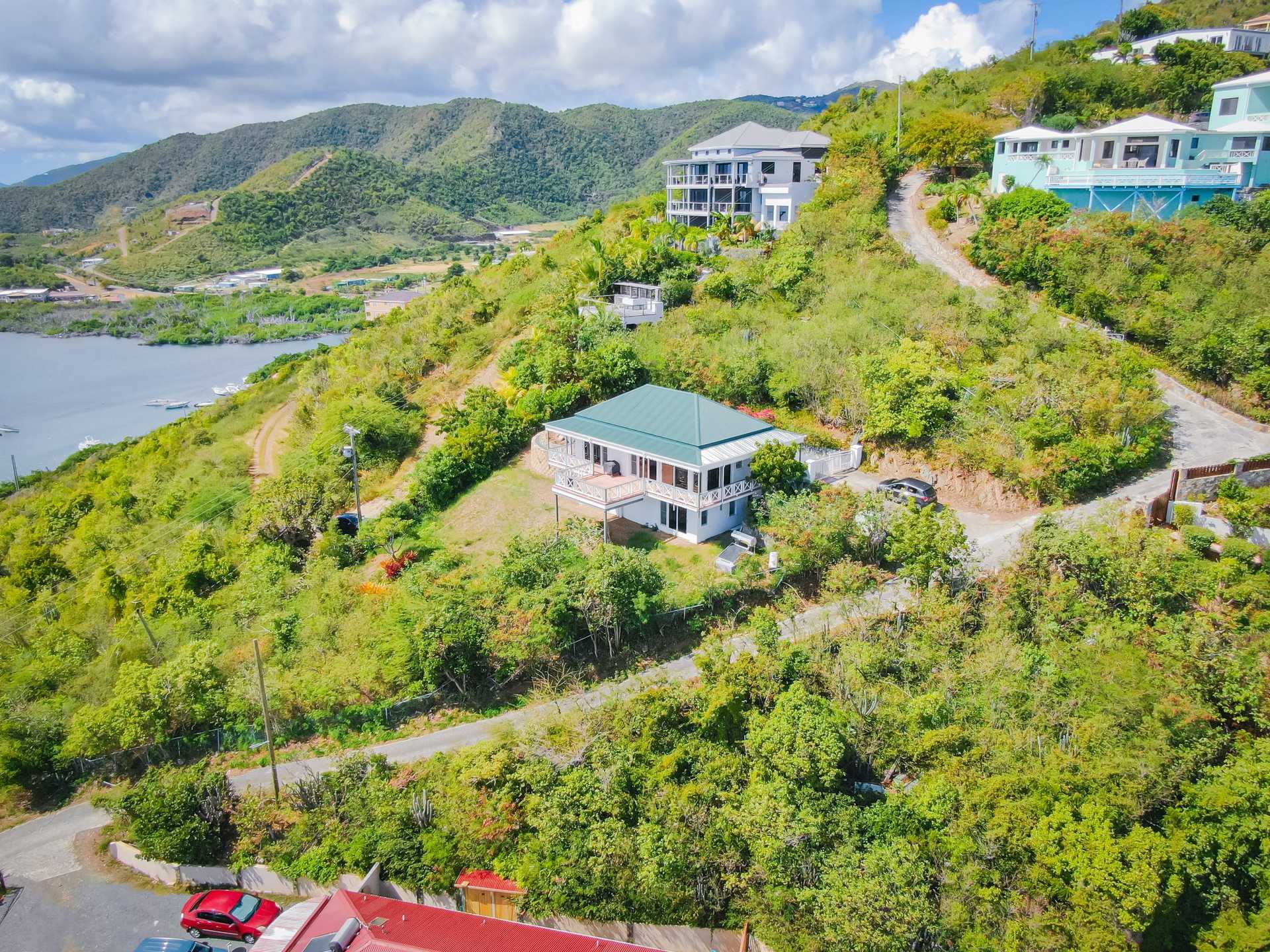 House in Coral Bay, Virgin Islands 12356141