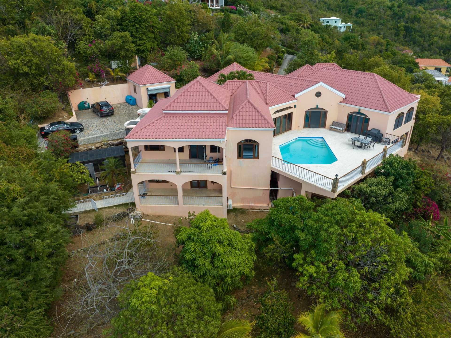 House in , Tortola 12356151