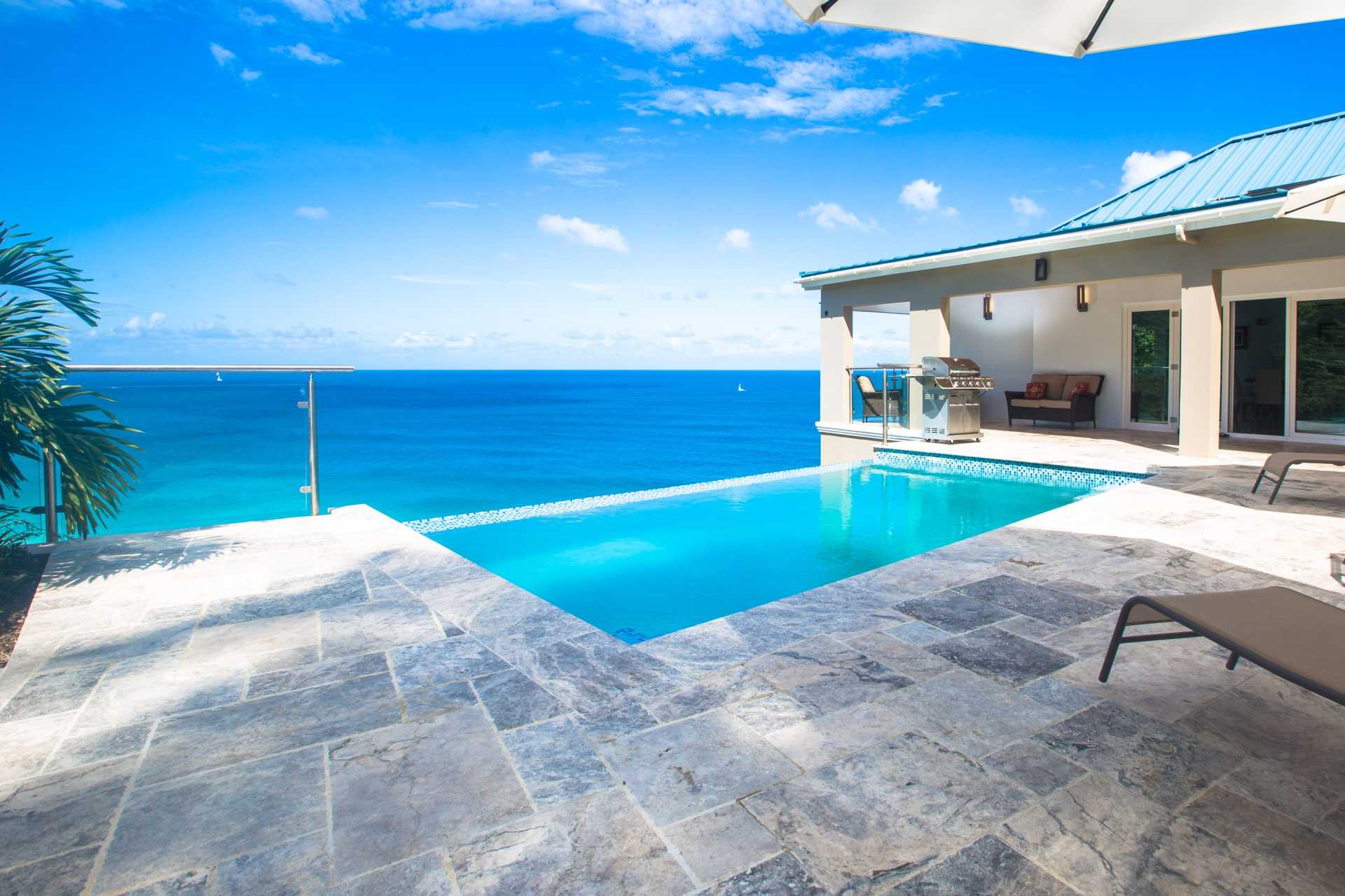 House in Coral Bay, Virgin Islands 12356167