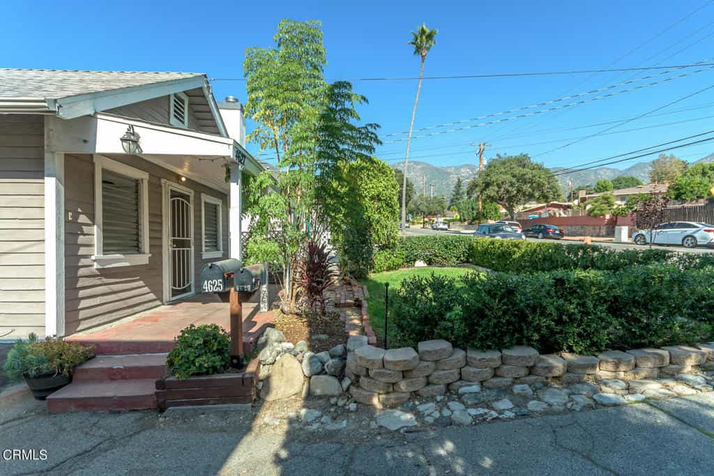 Huis in La Crescenta-Montrose, Californië 12356407