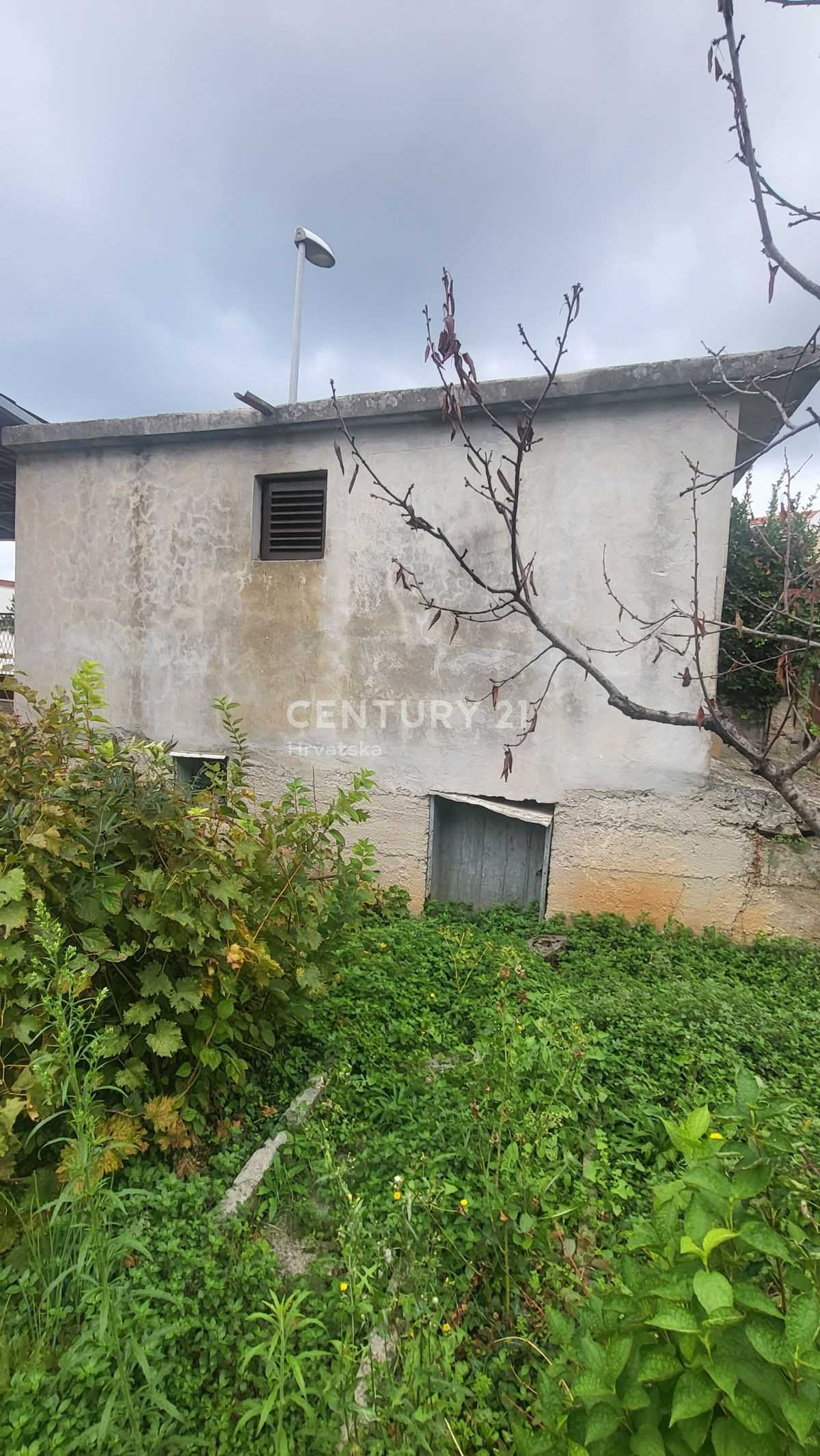 房子 在 Tribunj, Šibenik-Knin County 12356442