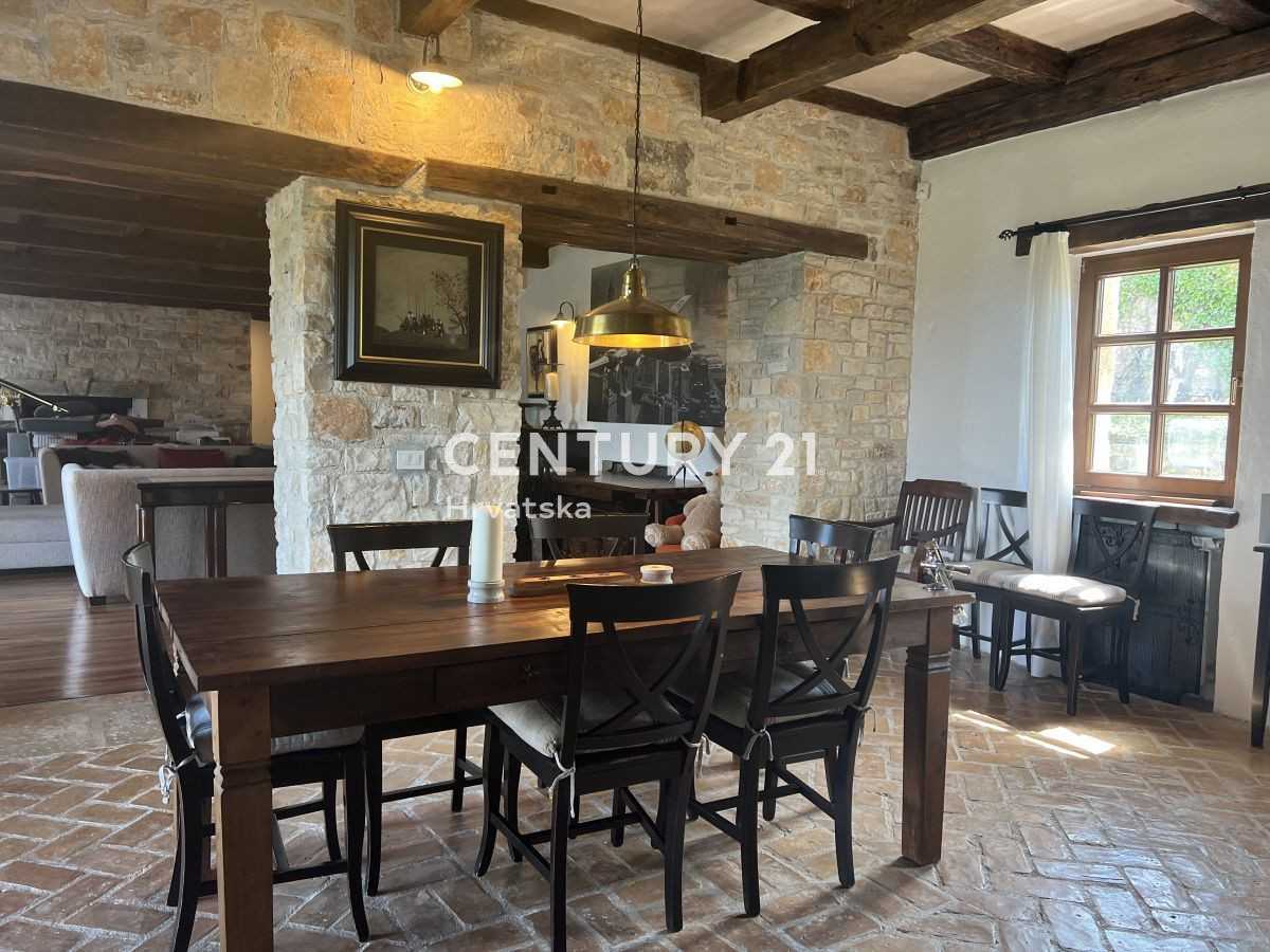 casa en Vižinada, Istria County 12356443