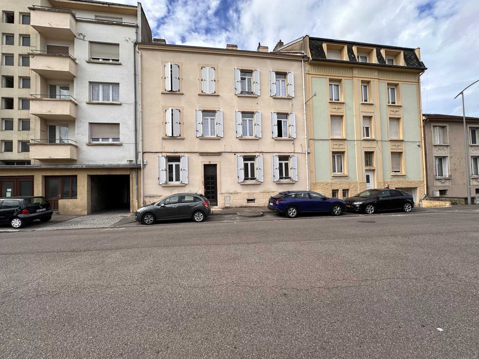 Condominium in Montigny-lès-Metz, Moselle 12357750