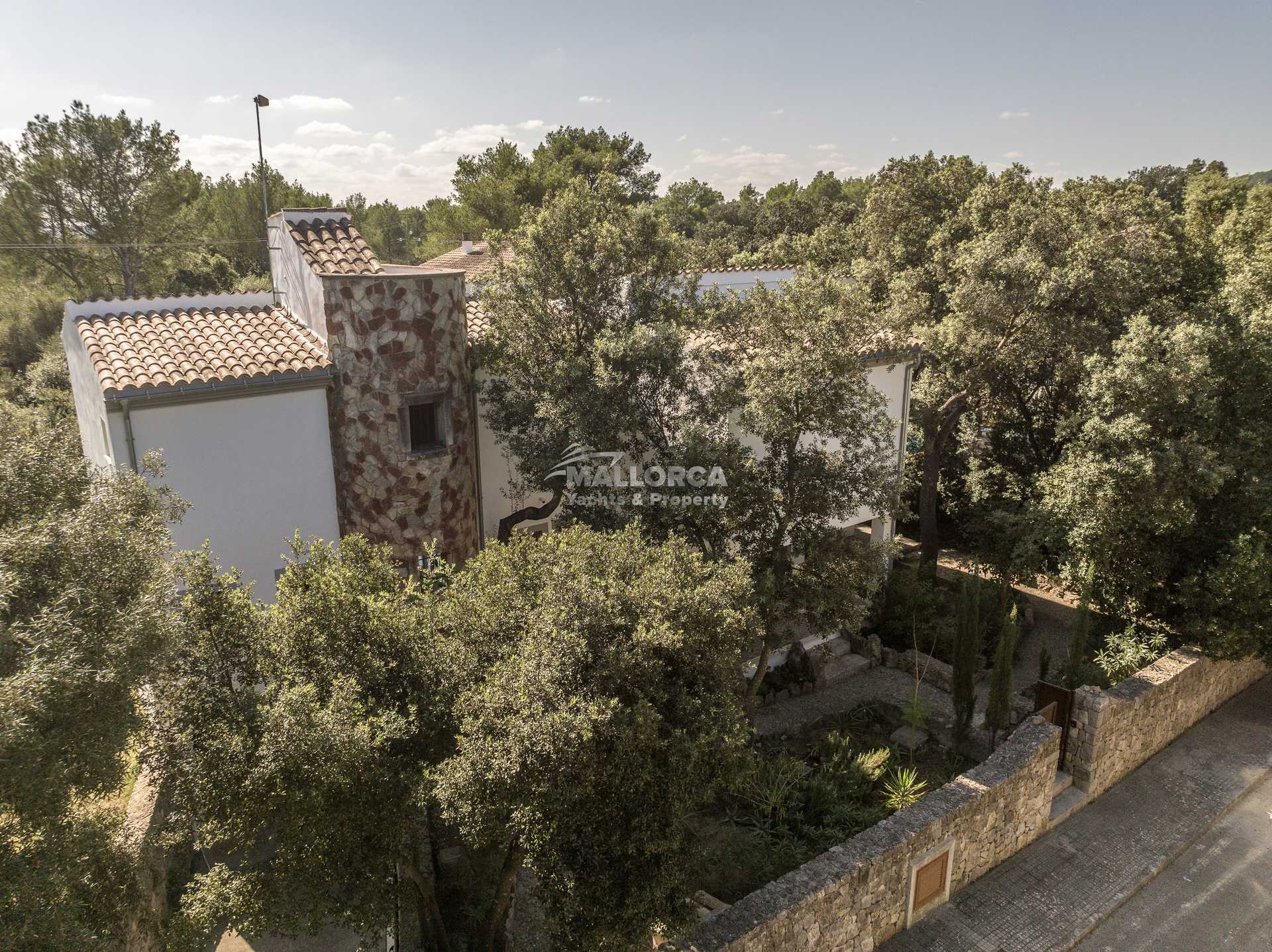 Rumah di Sa Pobla, Balearic Islands 12357904