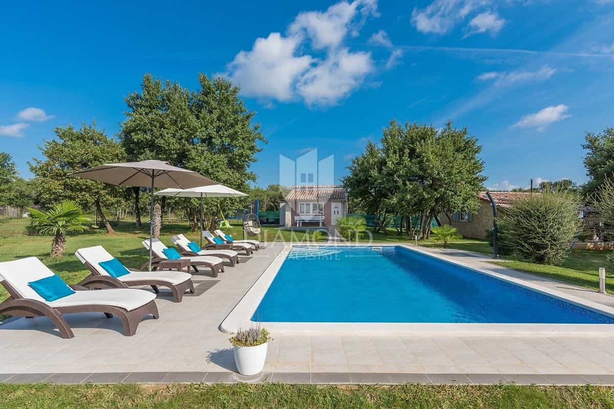 Dom w Bale, Istria County 12358203