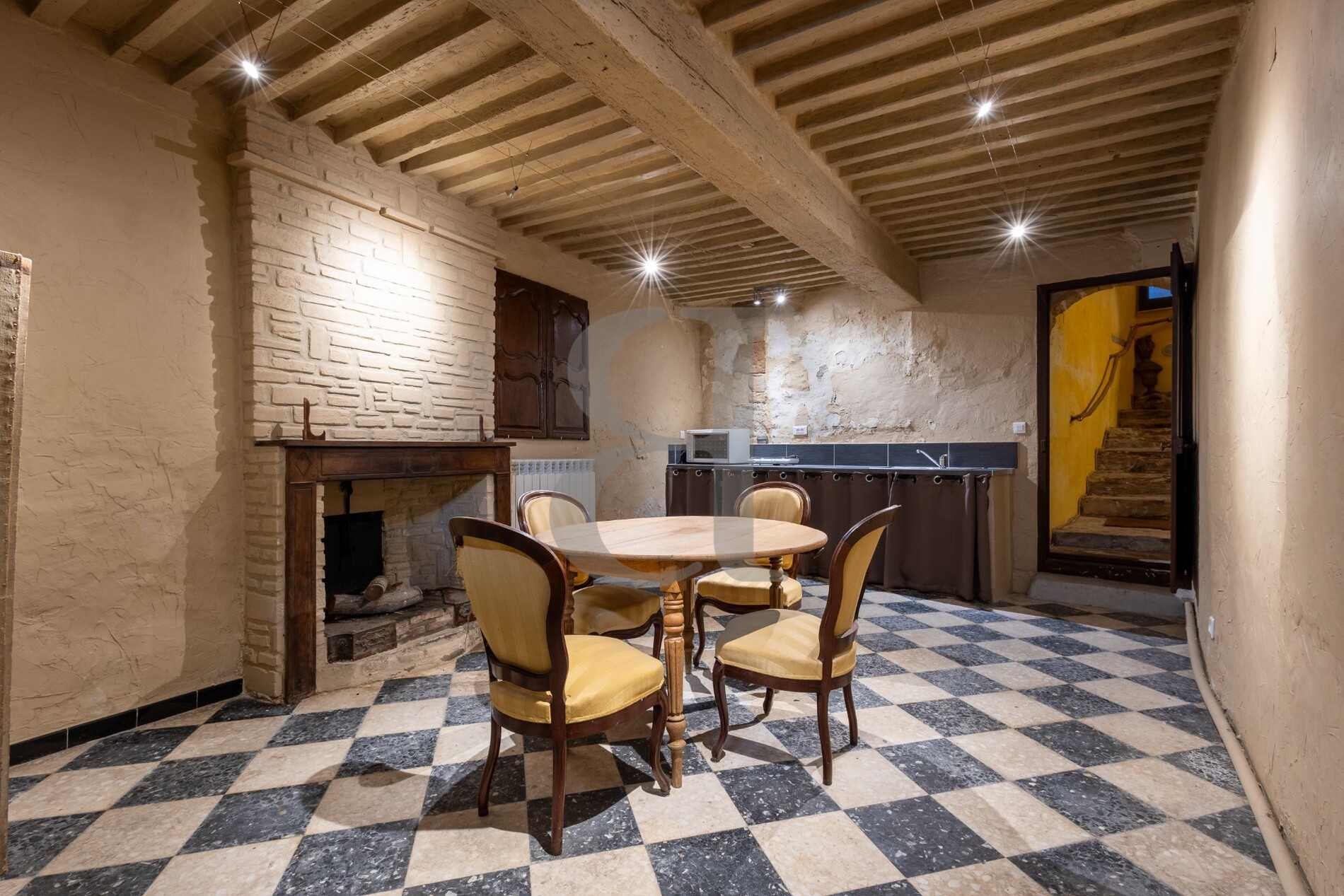 Talo sisään Carpentras, Provence-Alpes-Côte d'Azur 12359092