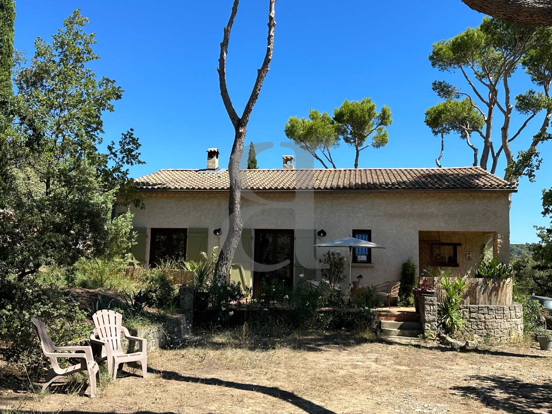 Dom w Vaison-la-Romaine, Provence-Alpes-Côte d'Azur 12359095