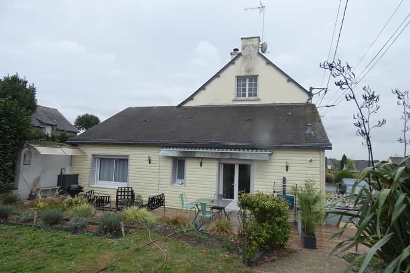 House in Guer, Bretagne 12359947