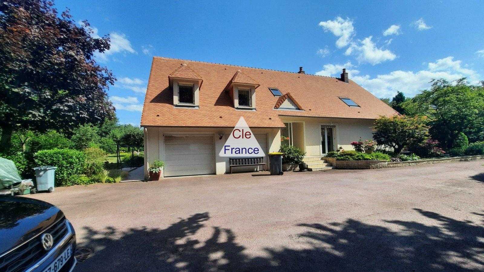 Dom w Rosel, Normandie 12360007