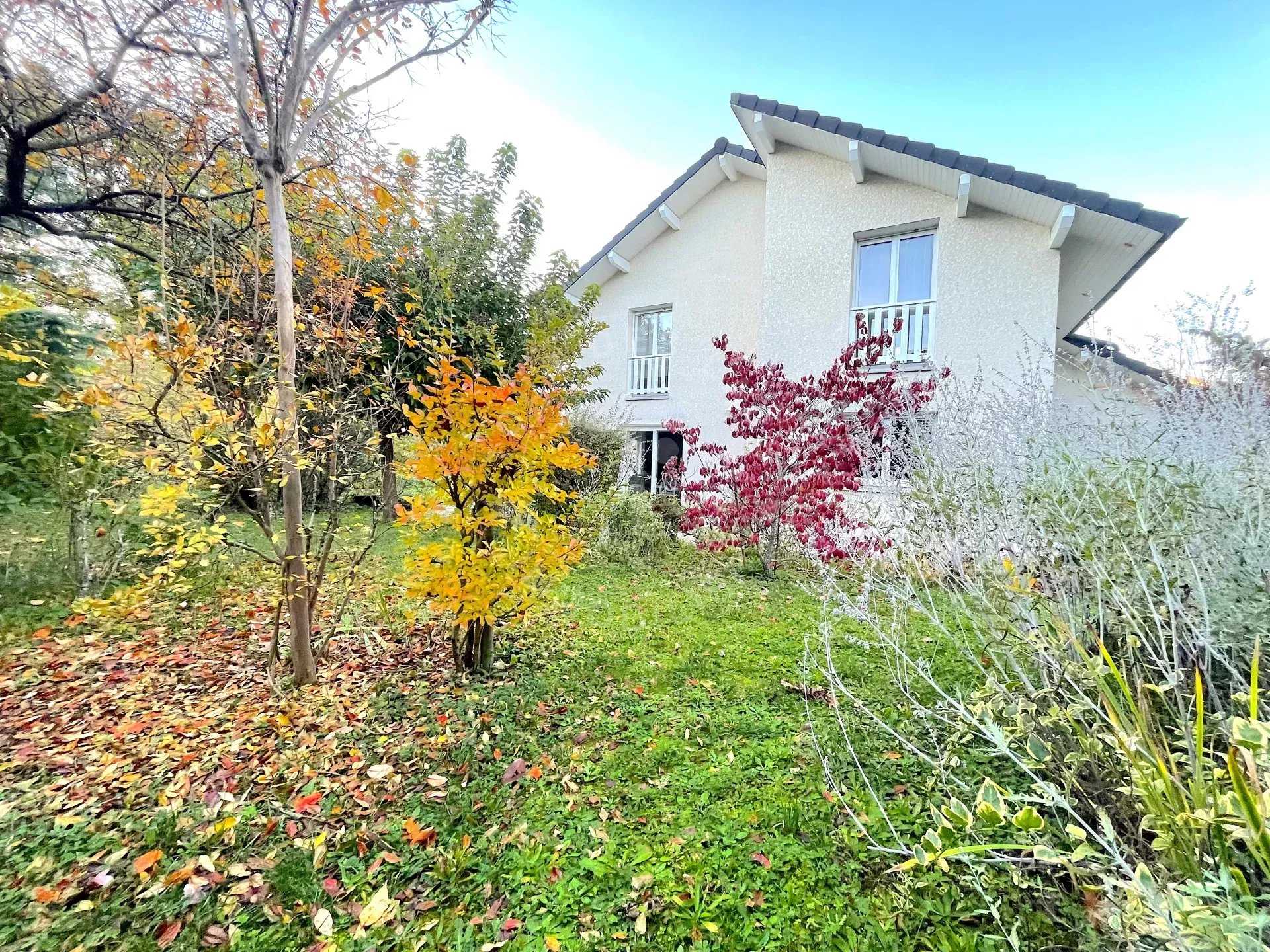 Residenziale nel Chambéry, Savoie 12361100