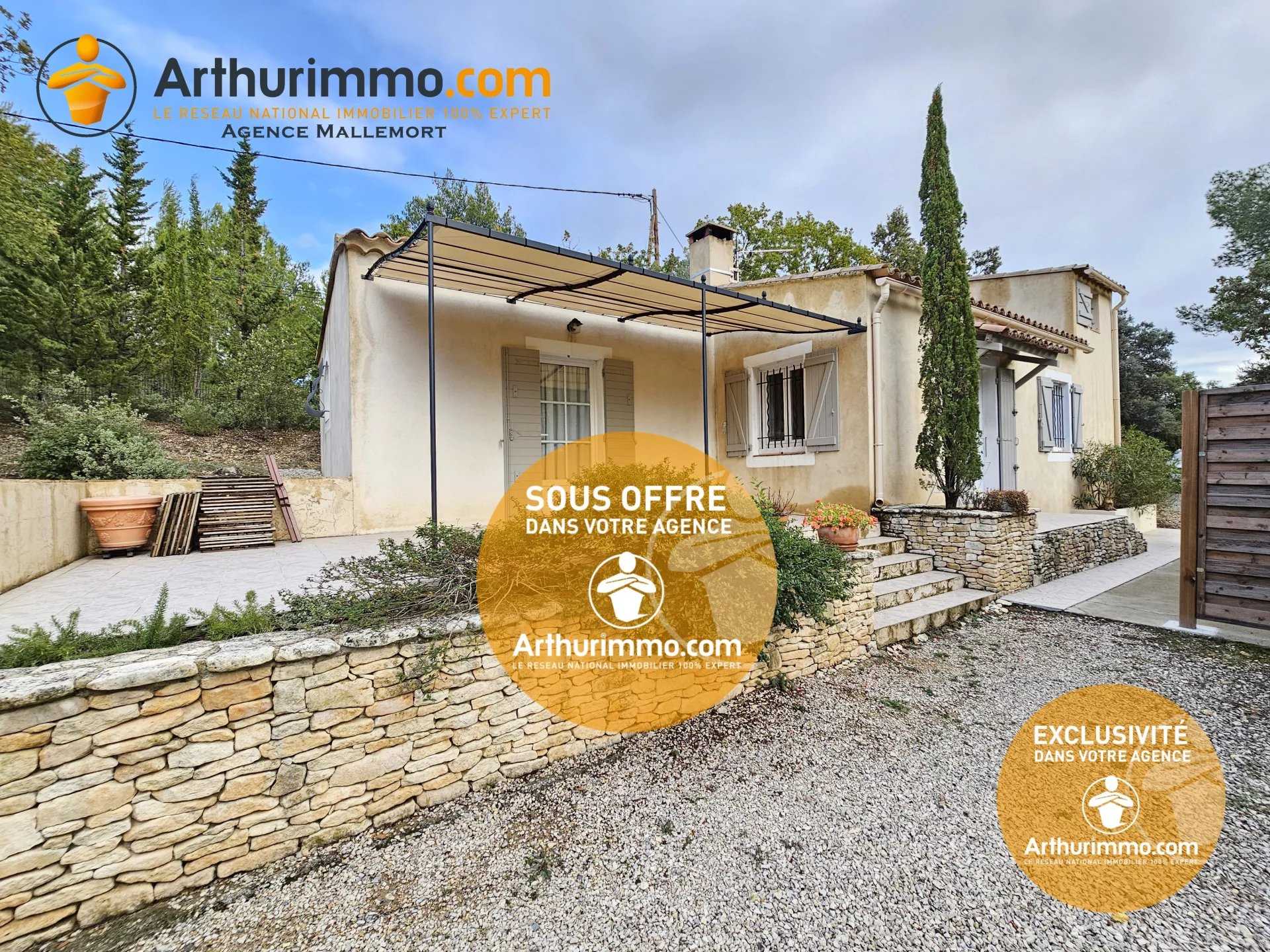 σπίτι σε La Motte-d'Aigues, Provence-Alpes-Cote d'Azur 12361104