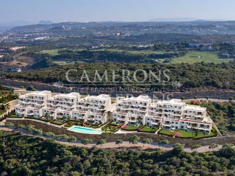 Condominium in Casares, Andalusia 12361615
