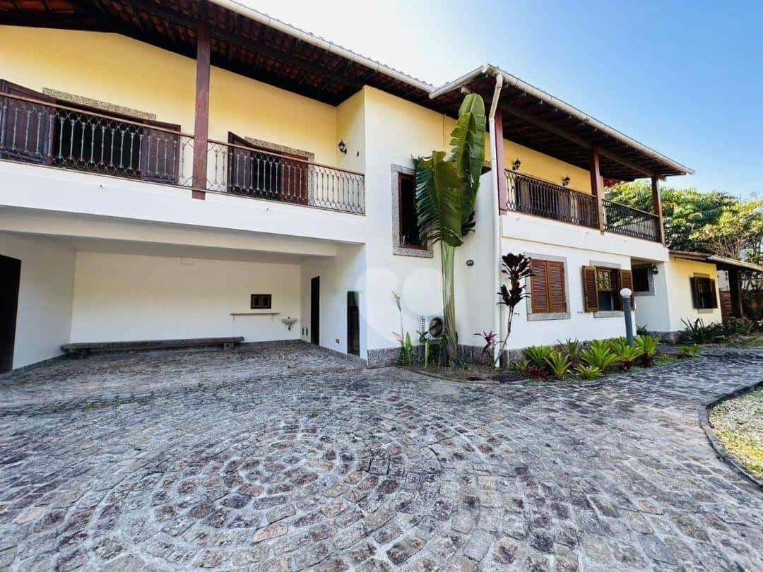 House in Barra da Tijuca, Rio de Janeiro 12361838