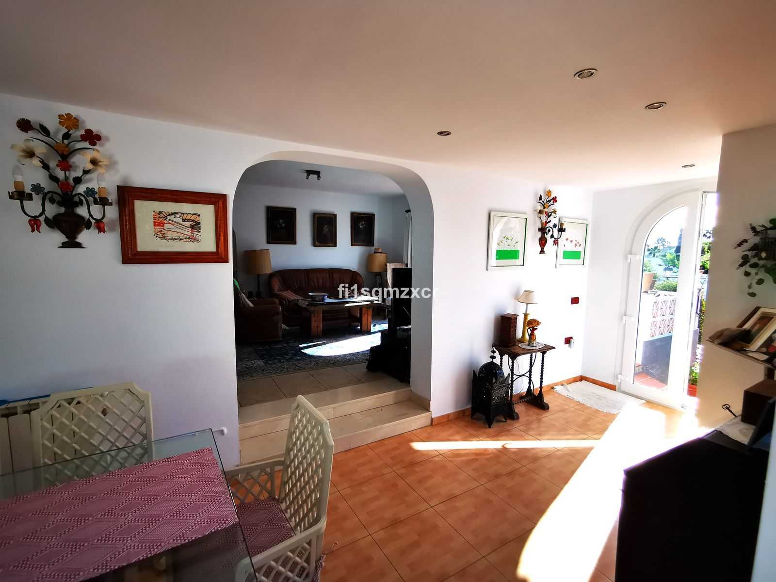 жилой дом в Marchena, Andalucía 12362494