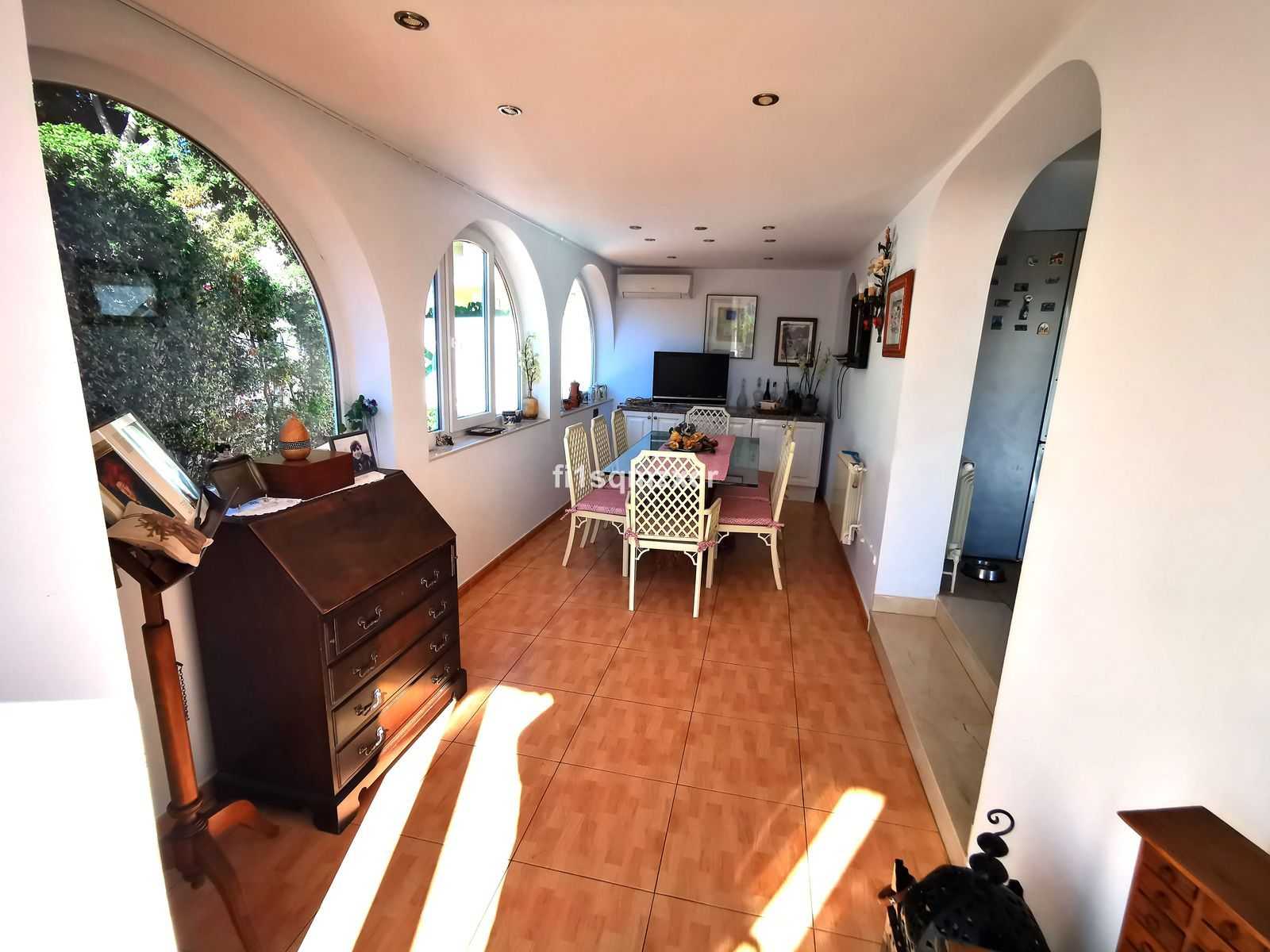 жилой дом в Marchena, Andalucía 12362494