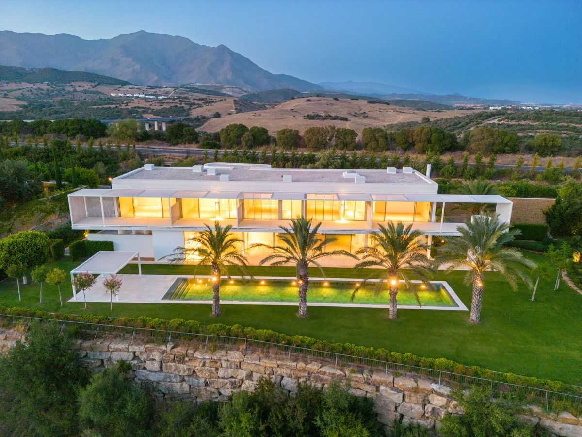 Будинок в Casares, Andalusia 12362501
