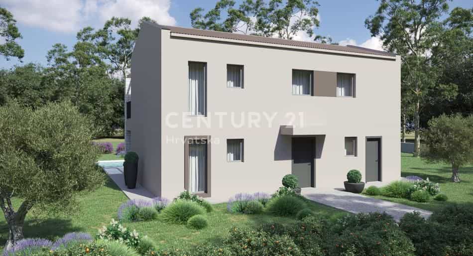 Haus im Labin, Istria County 12364390