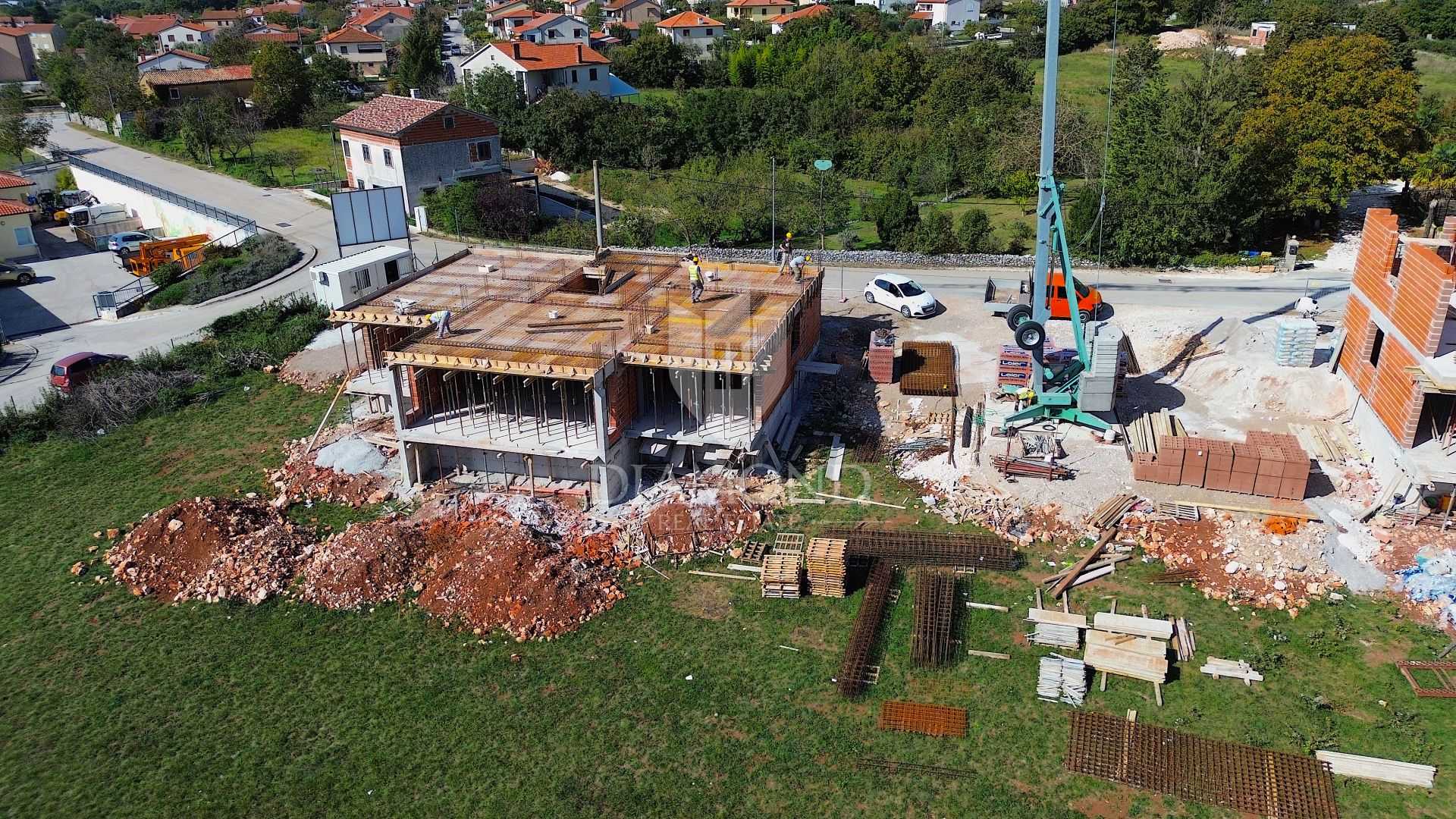 Condominium in Zminj, Istarska Zupanija 12364779