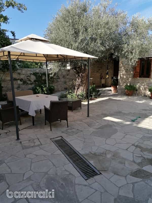 Casa nel Pyrgos, Larnaca 12366324