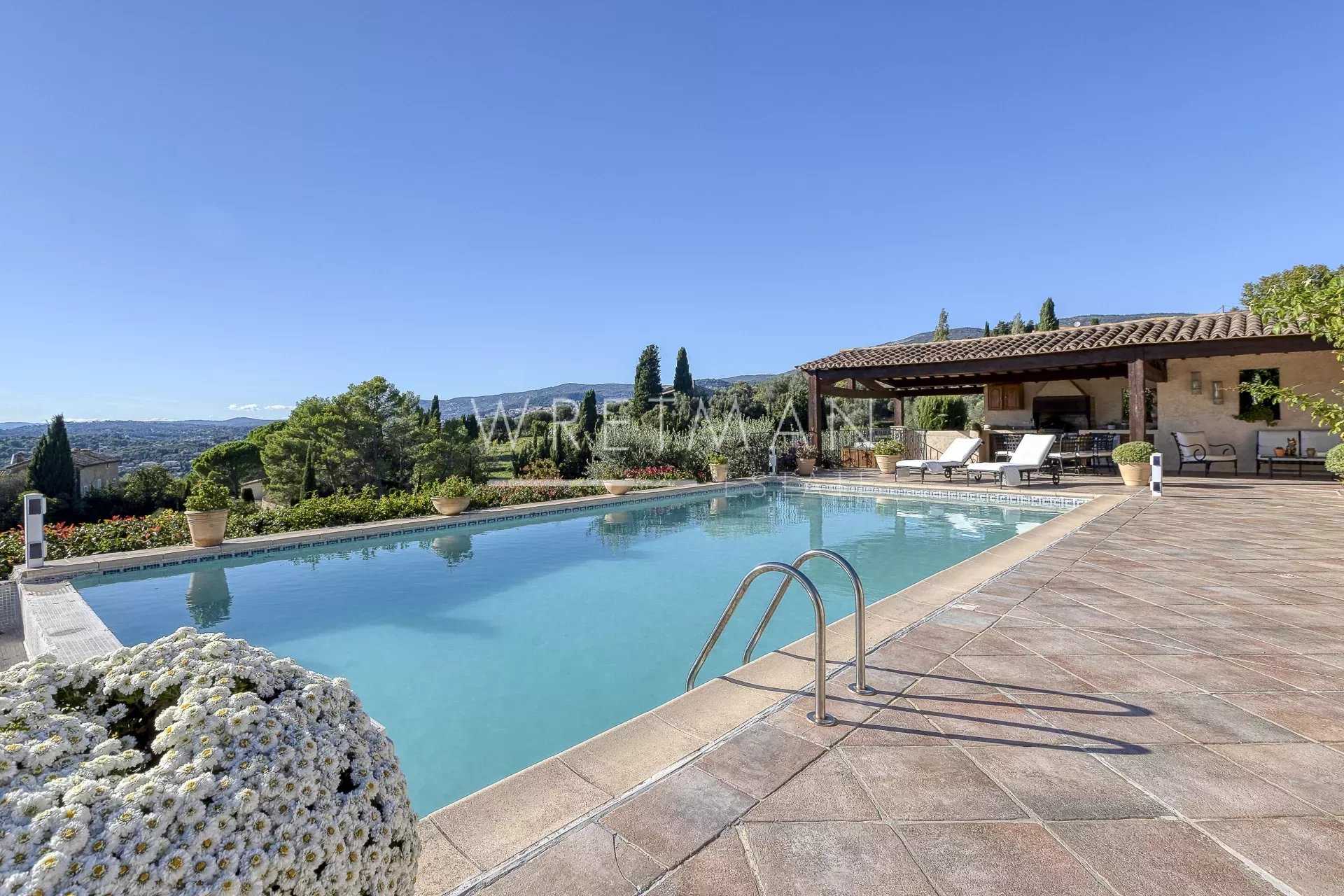Residential in Grasse, Alpes-Maritimes 12366445