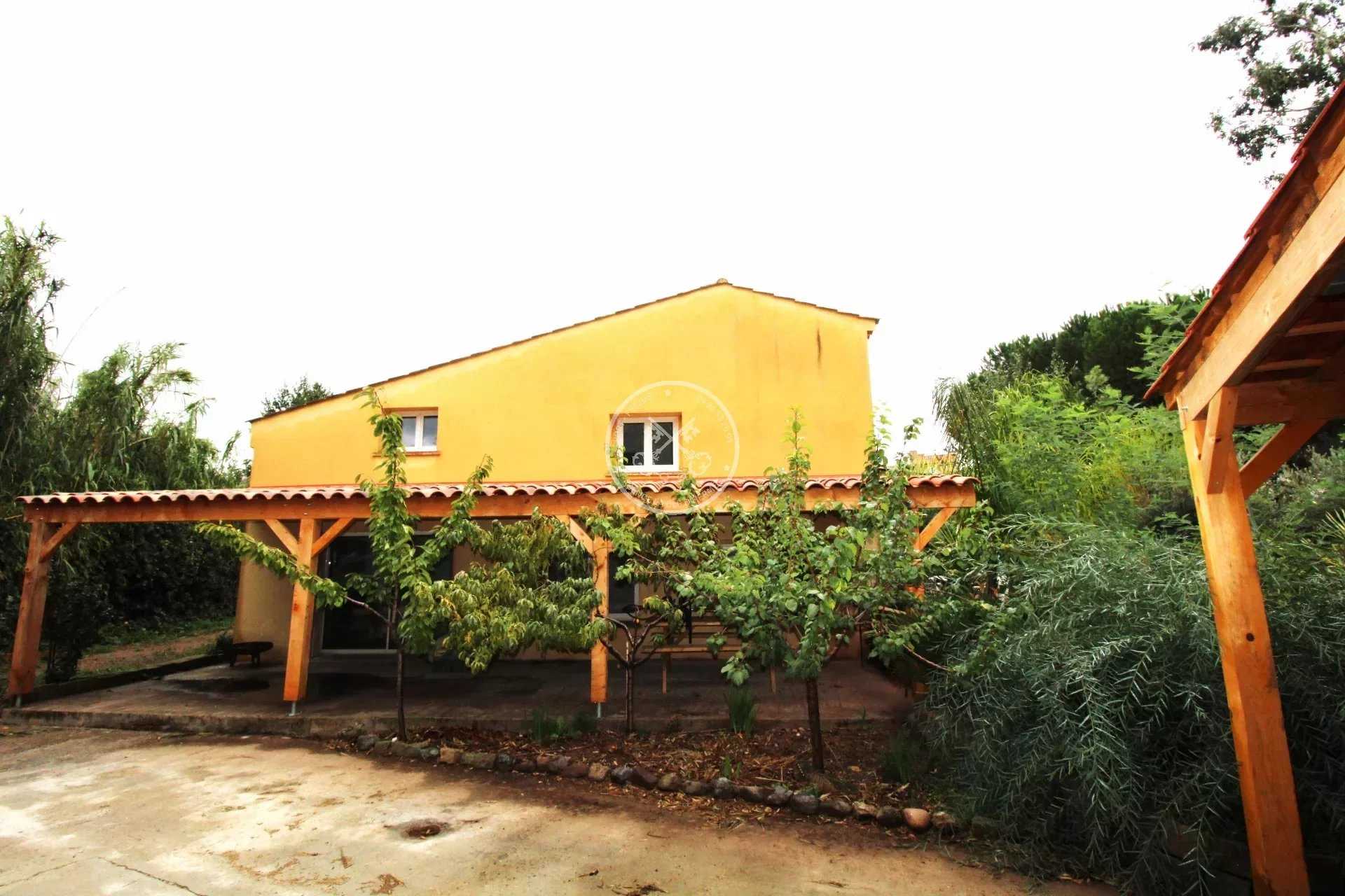 casa no Fréjus, Provença-Alpes-Costa Azul 12366527