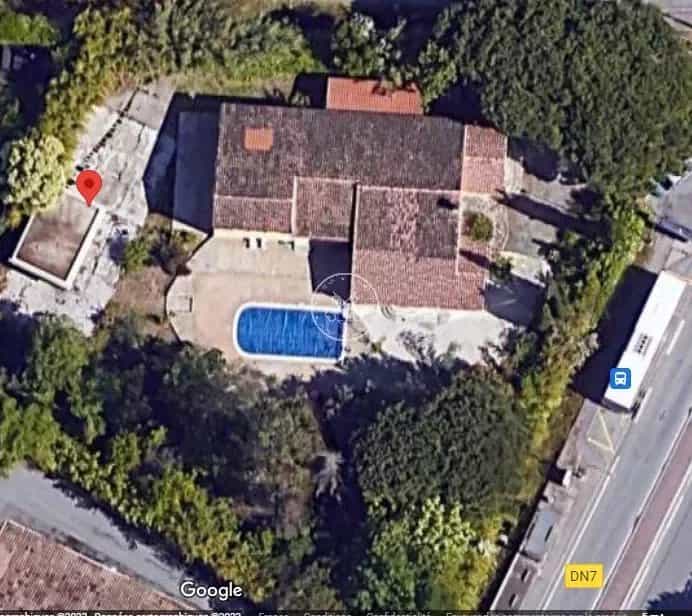 Hus i Frejus, Provence-Alpes-Cote d'Azur 12366527
