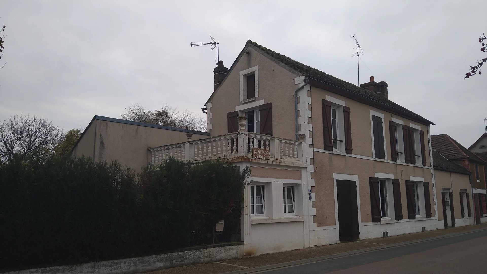 Rumah di Griselles, Pusat-Val de Loire 12366547