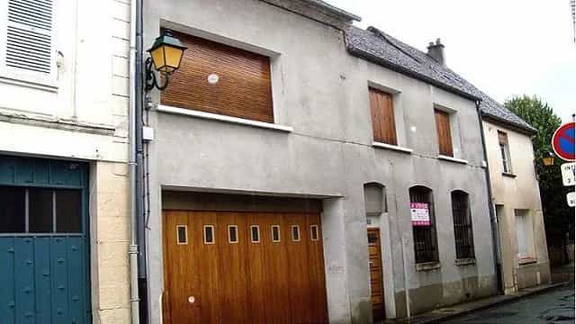 Haus im Montargis, Centre-Val de Loire 12366552