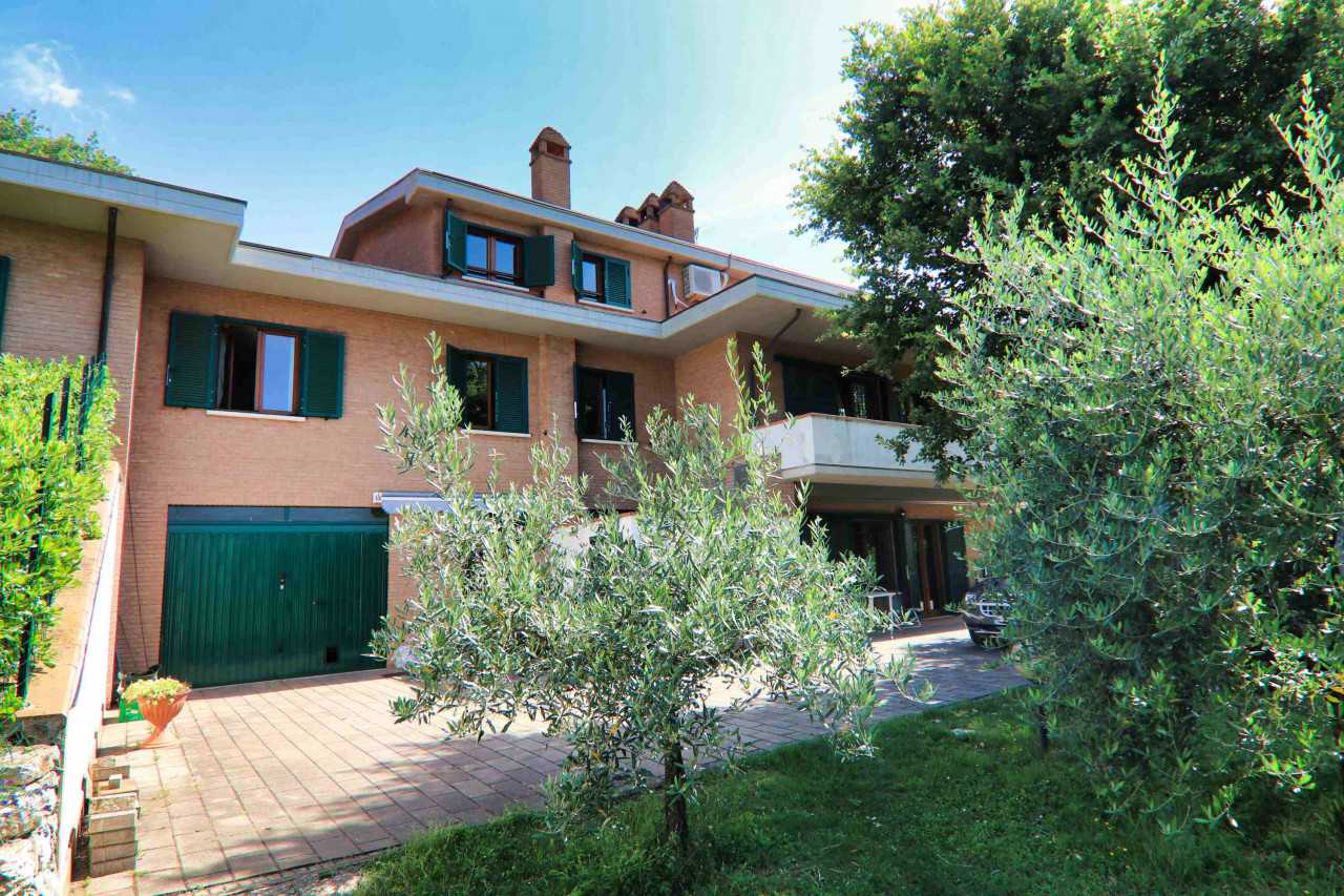 Mehrfamilienhaus im Perugia, Umbria 12366865