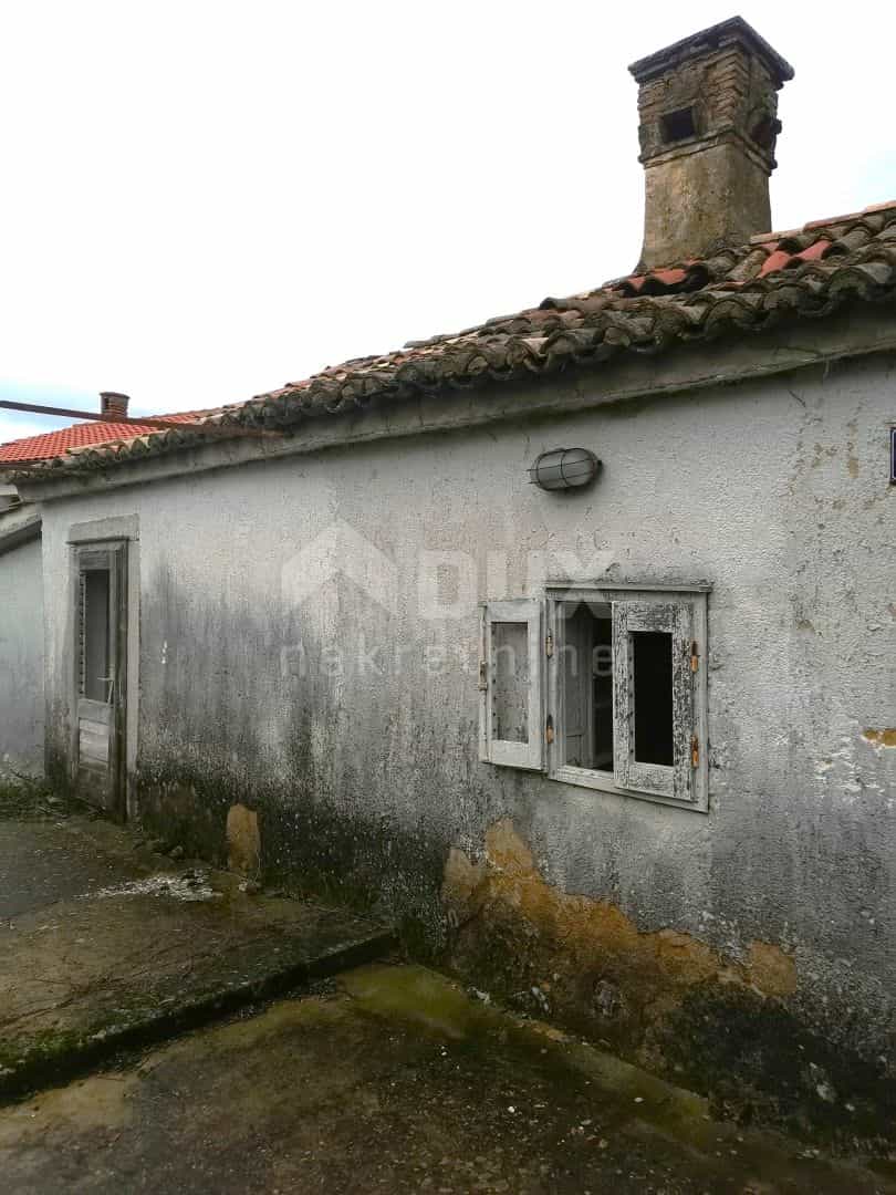 Huis in Dobrinj, Primorsko-Goranska Zupanija 12366967