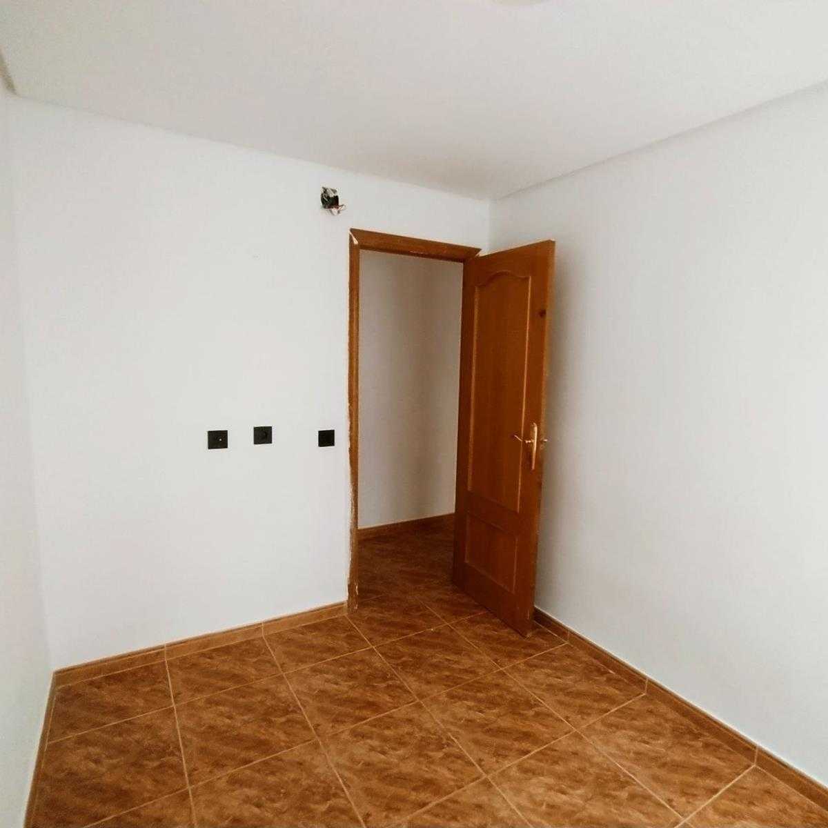 Квартира в Torrevieja, Comunidad Valenciana 12367014