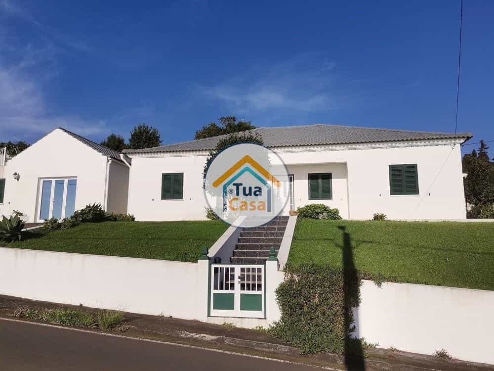 Huis in Calheta, Azores 12367085