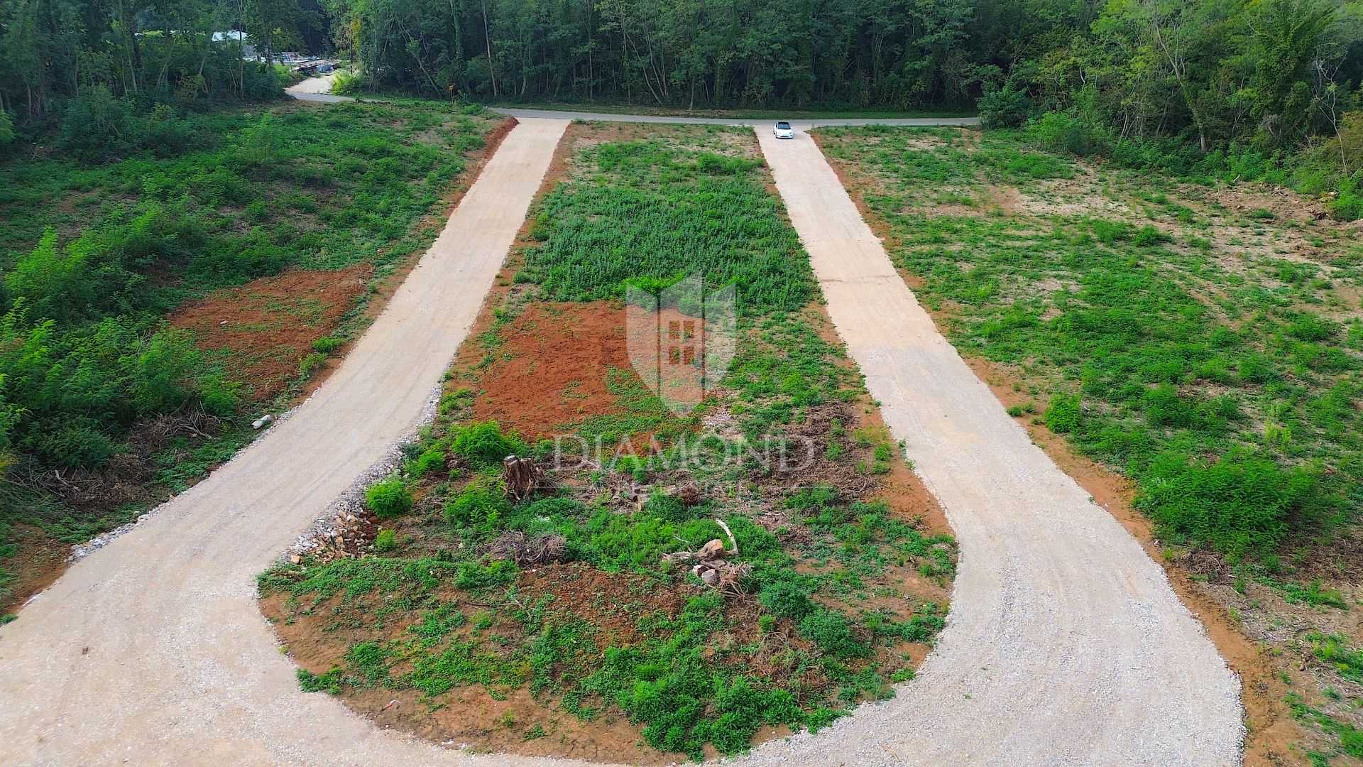 Land in Labin, Istria County 12367203