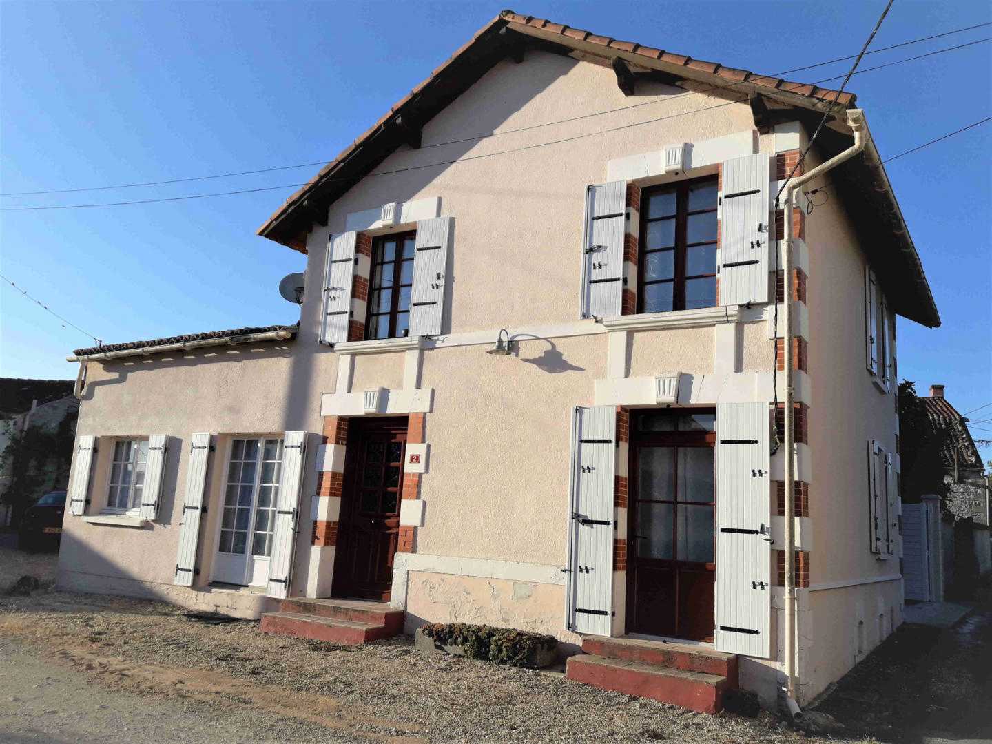 House in Aulnay, Nouvelle-Aquitaine 12368613