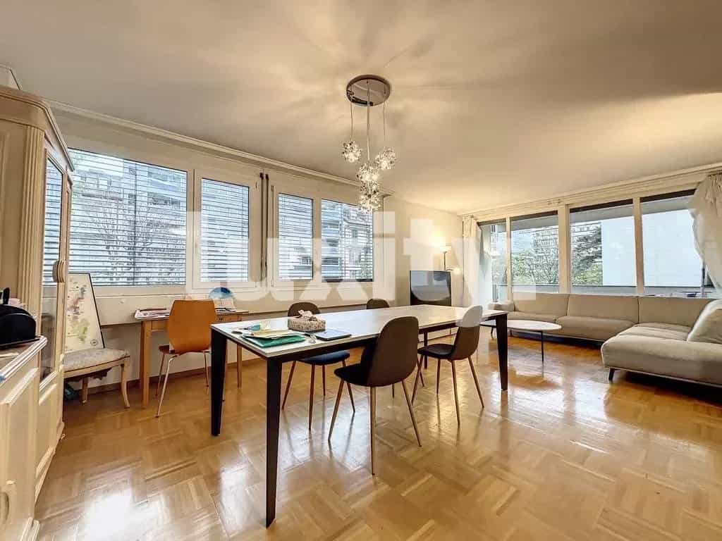 Condominium dans Genève, Geneve 12369123